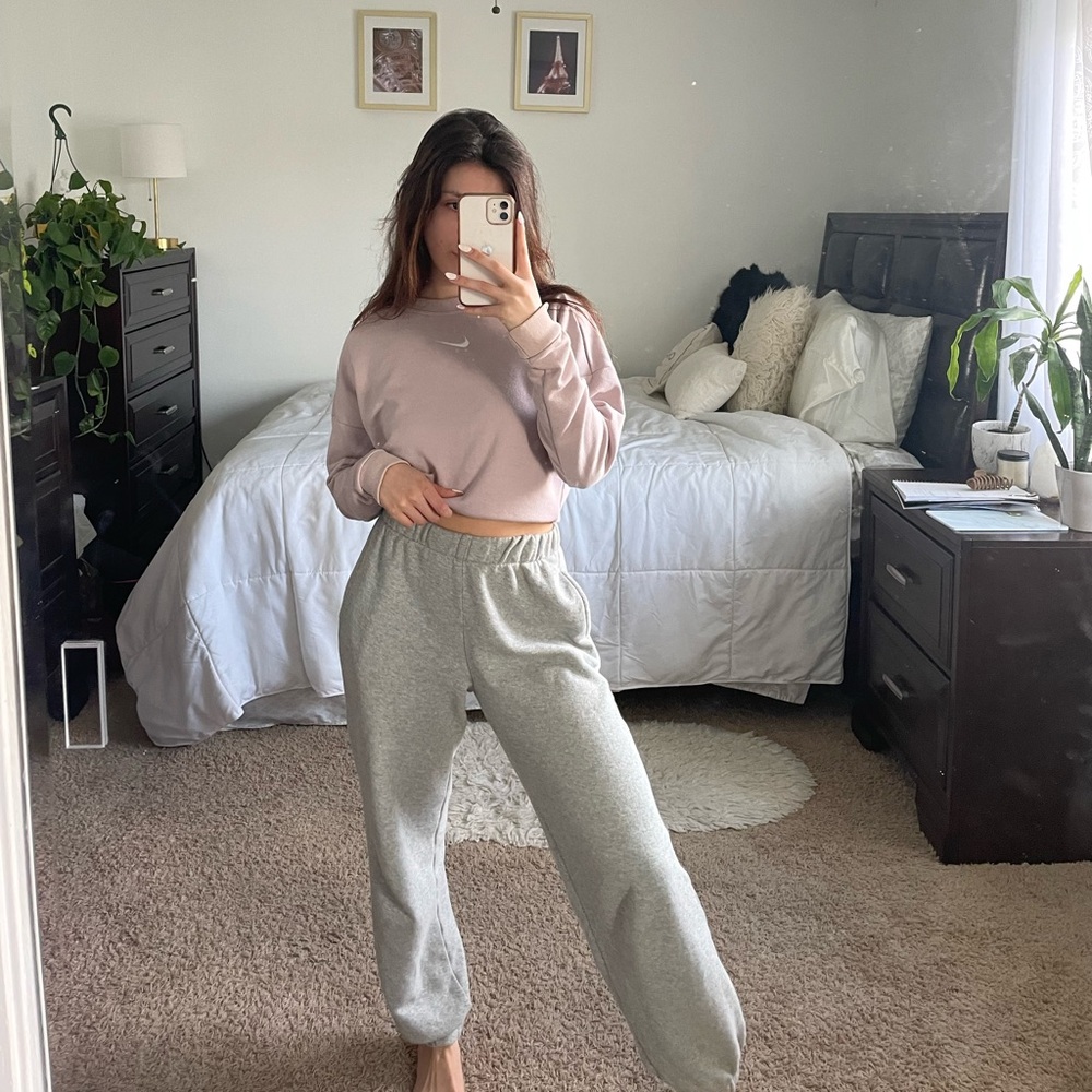 Nike Pink Sweatshirt